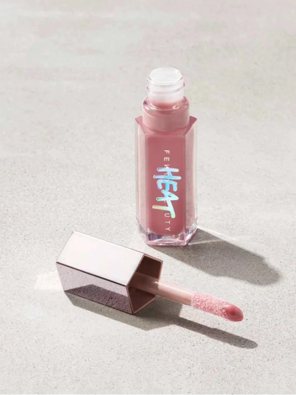 Fenty GLOSS BOMB HEAT UNIVERSAL LIP LUMINIZER + PLUMPER